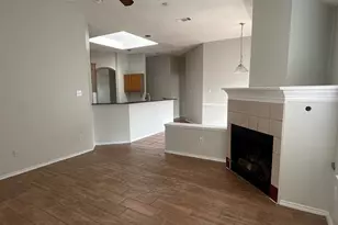 1123 Cavalcade Dr, Grand Prairie, TX 75052 - Photo 10