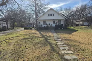 453 W Main St, Ranger, TX 76470 - Photo 2