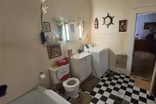 453 W Main St, Ranger, TX 76470 - Photo 12