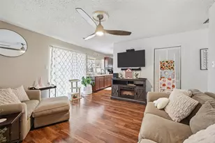 4201 Redstone Rd, Denton, TX 76209 - Photo 4