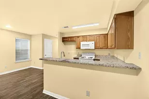 1716 S Waco St, Van Alstyne, TX 75495 - Photo 12