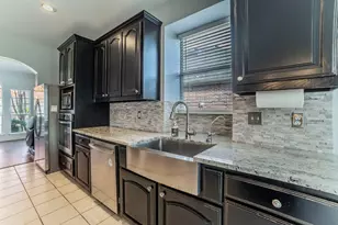 9 Losana Ct, Mansfield, TX 76063 - Photo 10