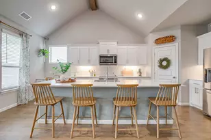 317 Ember Cir, Waxahachie, TX 75165 - Photo 6