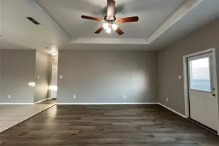 5821 Mirror Ridge Dr, Fort Worth, TX 76179 - Photo 10