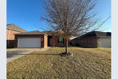 5821 Mirror Ridge Drive, Fort Worth, TX 76179 - Photo 2
