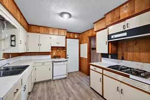 800 Carver St, Whitesboro, TX 76273 - Photo 14