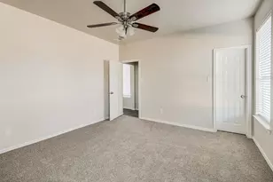 715 S Parks Dr, DeSoto, TX 75115 - Photo 8