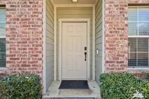 3225 Judge Holland Ln, Plano, TX 75025 - Photo 4