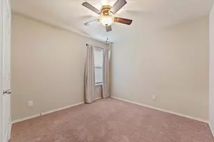 1401 N Houston St, Royse City, TX 75189 - Photo 16