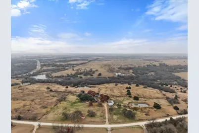 9926 NW County Road 1390, Blooming Grove, TX 76626 - Photo 4