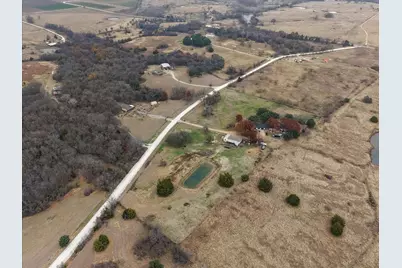 9926 NW County Road 1390, Blooming Grove, TX 76626 - Photo 40