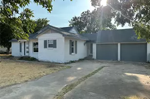 909 Jerry Mashek Dr, West, TX 76691 - Photo 2