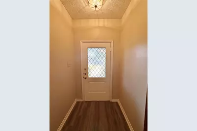 109 Larchbrook Drive, DeSoto, TX 75115 - Photo 2