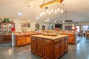 9200 County Rd 1014, Joshua, TX 76058 - Photo 12