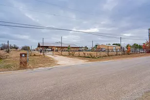 9200 County Rd 1014, Joshua, TX 76058 - Photo 4