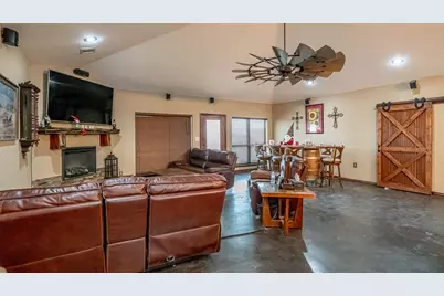 9200 County Road 1014, Joshua, TX 76058 - Photo 8