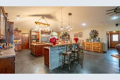 9200 County Road 1014, Joshua, TX 76058 - Photo 10