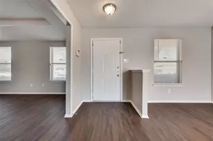 1122 Rogers Ln, Duncanville, TX 75137 - Photo 2