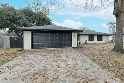 540 Edgewood Avenue, Corsicana, TX 75110 - Photo 1