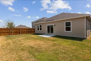 1664 Hossler Trl, Fort Worth, TX 76052 - Photo 4