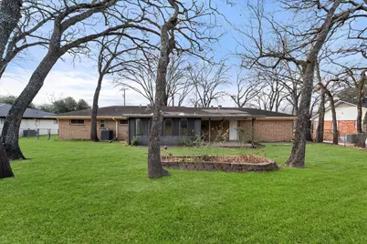 912 Northwood Boulevard, Corsicana, TX 75110 - Photo 2