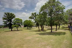 136 Meadow Arbor Dr, Weatherford, TX 76085 - Photo 36