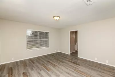 7018 Glenshire Drive, Arlington, TX 76002 - Photo 8