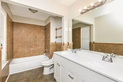 7018 Glenshire Drive, Arlington, TX 76002 - Photo 14