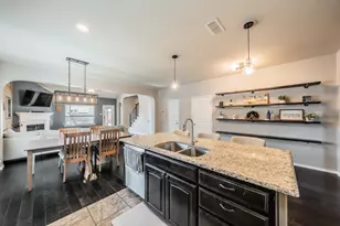 10417 Boxthorn Ct, Fort Worth, TX 76177 - Photo 6