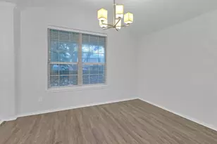 10428 Bradshaw Dr, Fort Worth, TX 76108 - Photo 6