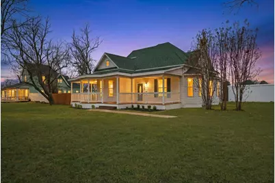 208 S Main Street, Collinsville, TX 76233 - Photo 1
