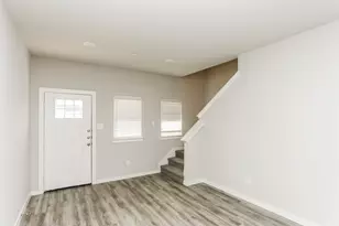 616 Ava Trl, Lewisville, TX 75057 - Photo 2