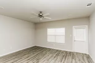 616 Ava Trl, Lewisville, TX 75057 - Photo 6