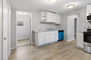 601 E Sears St, Denison, TX 75021 - Photo 2