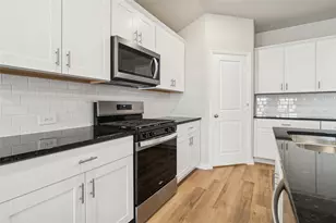 802 Edgehurst Dr, McKinney, TX 75071 - Photo 12