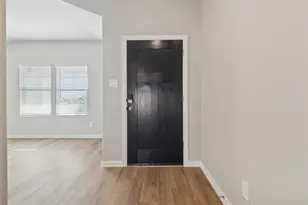 802 Edgehurst Dr, McKinney, TX 75071 - Photo 4