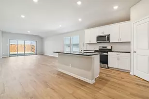 802 Edgehurst Dr, McKinney, TX 75071 - Photo 14