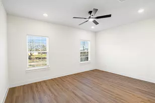 1804 Vincennes St, Fort Worth, TX 76105 - Photo 6