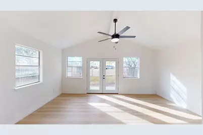 3220 Centennial Road, Forest Hill, TX 76119 - Photo 4