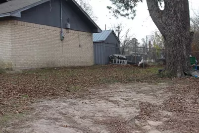 538 E Massey Street, Athens, TX 75751 - Photo 6