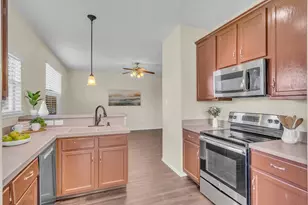 3420 Roxie Dr, Little Elm, TX 75068 - Photo 14