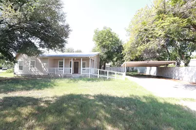 1065 W Pecan Street, Stephenville, TX 76401 - Photo 1