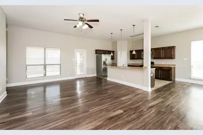 15635 Gatsby Lane, Dallas, TX 75253 - Photo 2