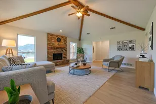 2105 Covered Wagon Dr, Plano, TX 75074 - Photo 2