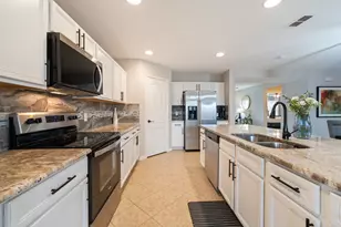 705 Jewelflower Dr, DeSoto, TX 75115 - Photo 16