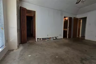 604 The Meadows Pkwy, DeSoto, TX 75115 - Photo 16