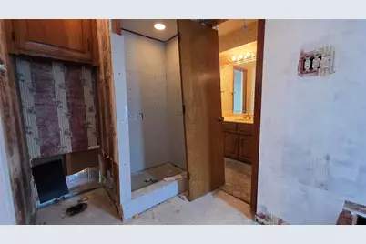 604 The Meadows Parkway, DeSoto, TX 75115 - Photo 18