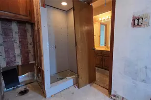 604 The Meadows Pkwy, DeSoto, TX 75115 - Photo 18