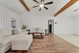 708 Shady Grove Dr, Granbury, TX 76049 - Photo 10