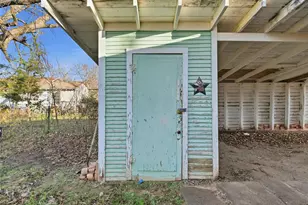 309 S Ostrom Ave, Eastland, TX 76448 - Photo 8